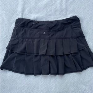 RARE Lululemon Black Pace Setter Skirt 10 Tall